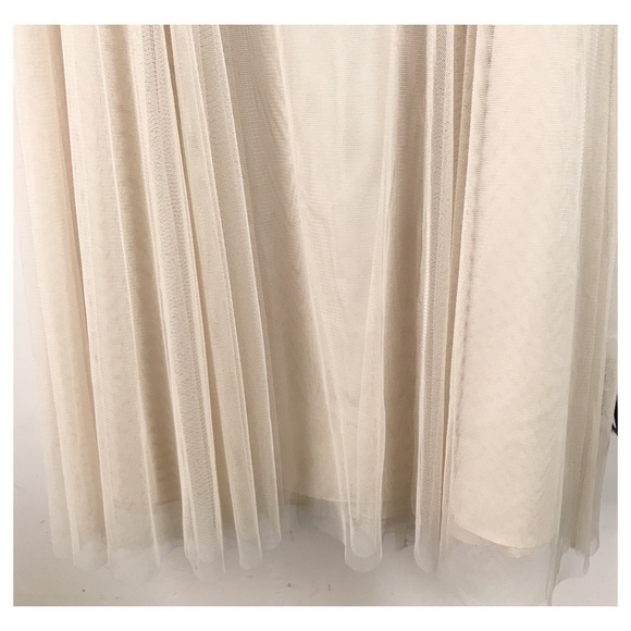 NWT White Vera Wang Pleated Bobbin Net Bridesmaid Dress in Champagne Size 16 - Picture 7 of 15